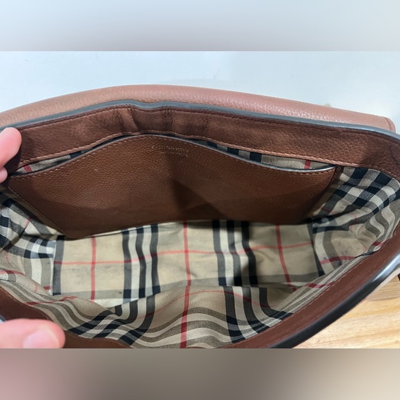 BURBERRY Vintage Check Note Crossbody Bag Tan - Picture 9 of 14
